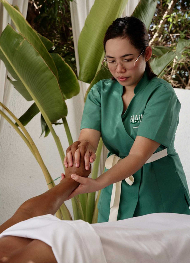 Creating a Sanctuary: How to Prepare Your Home for a Mobile Spa Dubai Visit – Professional Mobile Spa Dubai